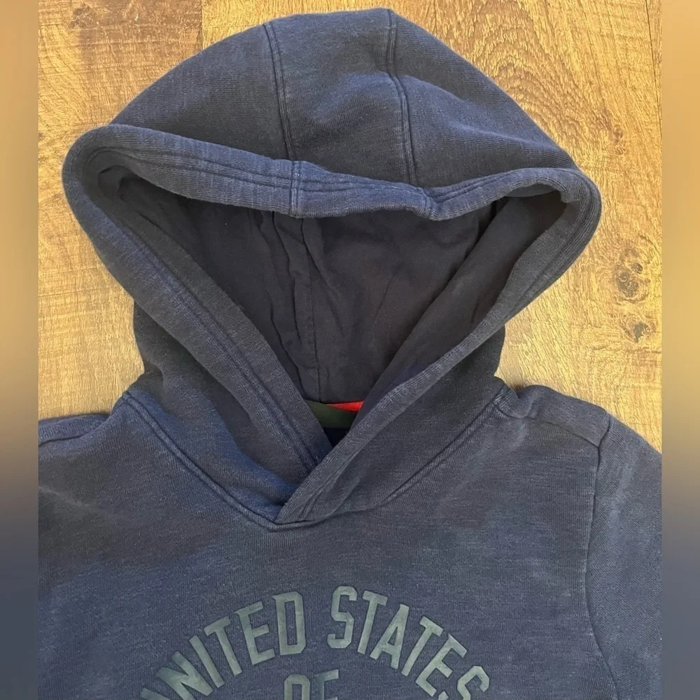 Under Armour unisex boy girl hoodie medium 10/12 loose fit cold gear USA